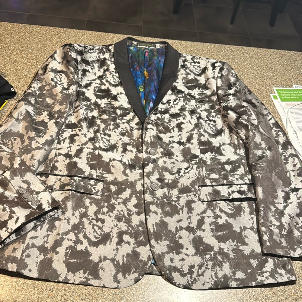 Giovanni Testi suit jacket